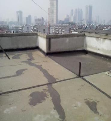 银川漏水维修 楼顶漏水是什么原因，楼顶漏水维修方法是什么?
